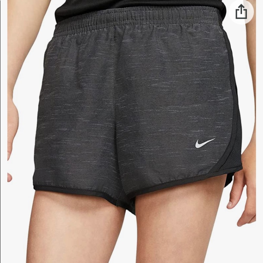Nike Women’s Dri- fit Tempo Shorts